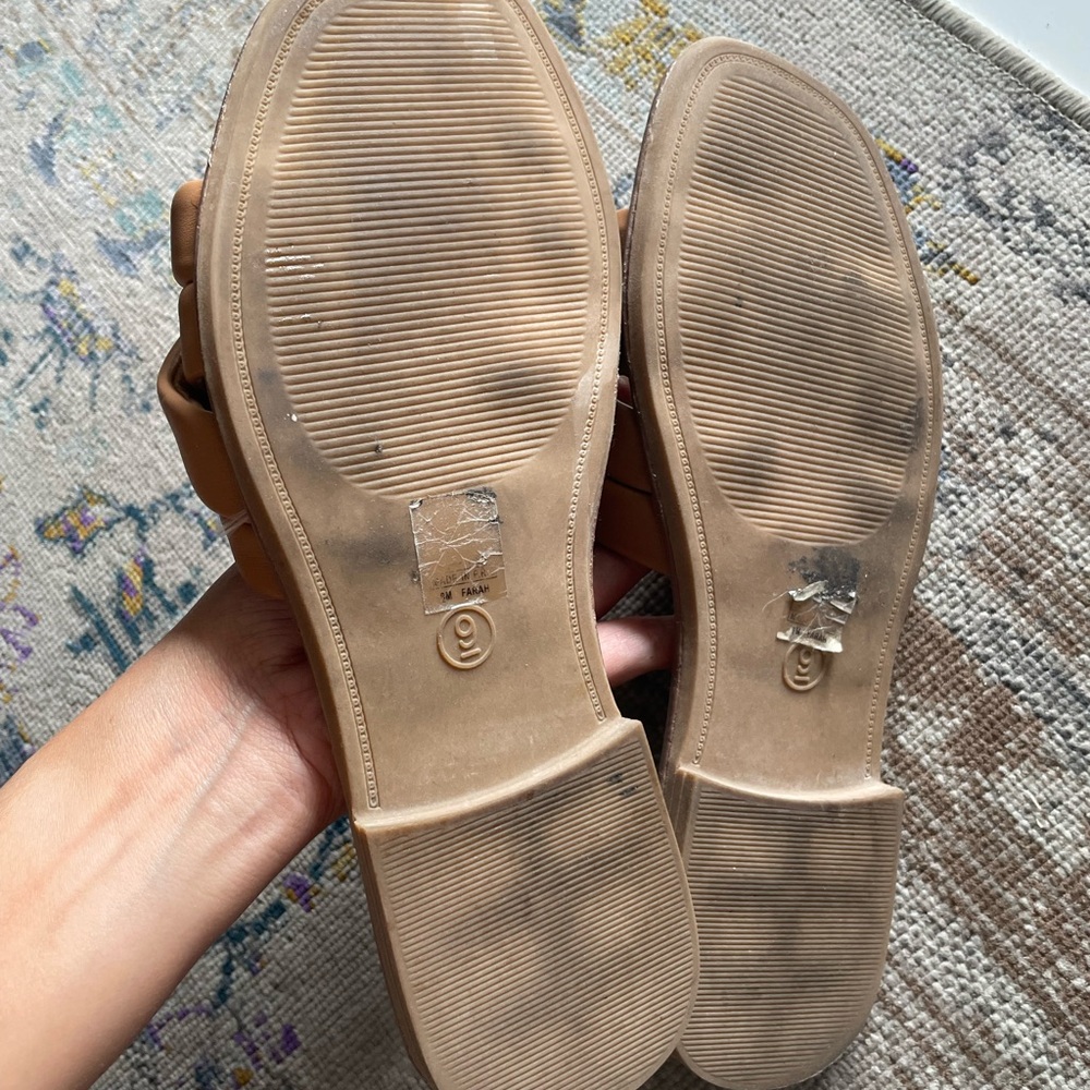 Sandals - Picture 5 of 5